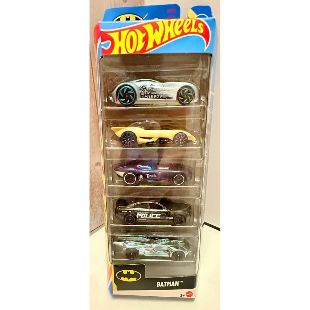 Hot Wheels Batman 5-Pack Kids 1:64 Multi New Die-Cast Batmobile GCPD Car Set